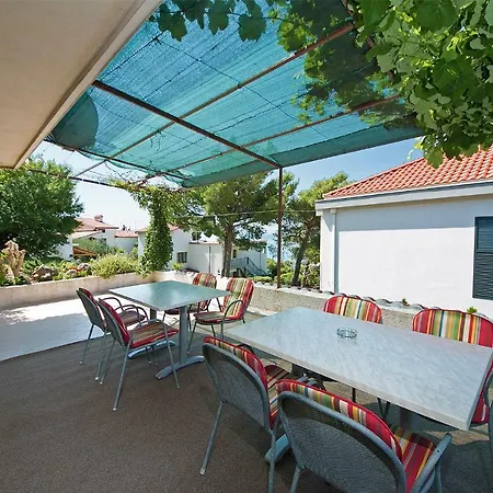 Apartment Borka I Ivo