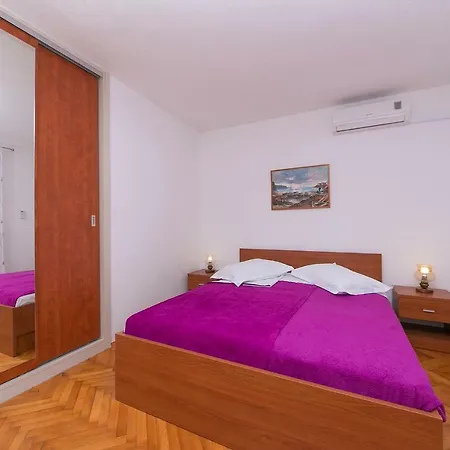 Apartment Borka I Ivo *